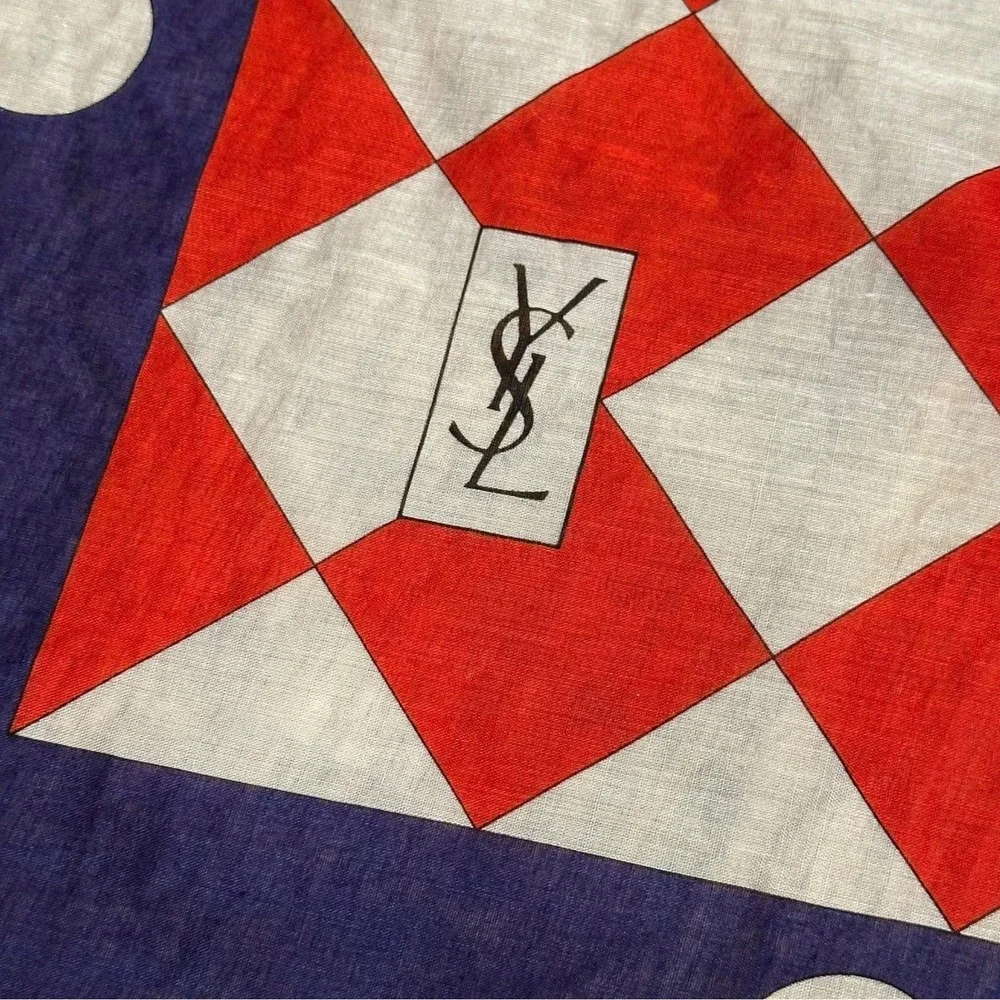 Yves Saint Laurent yves saint